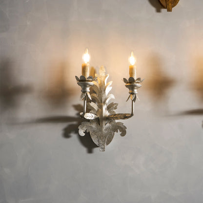 Caelum Leaf Wall Lamp
