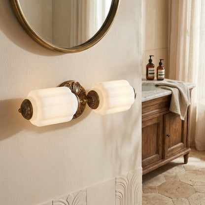 Fluorite Scallop Glass Sconce