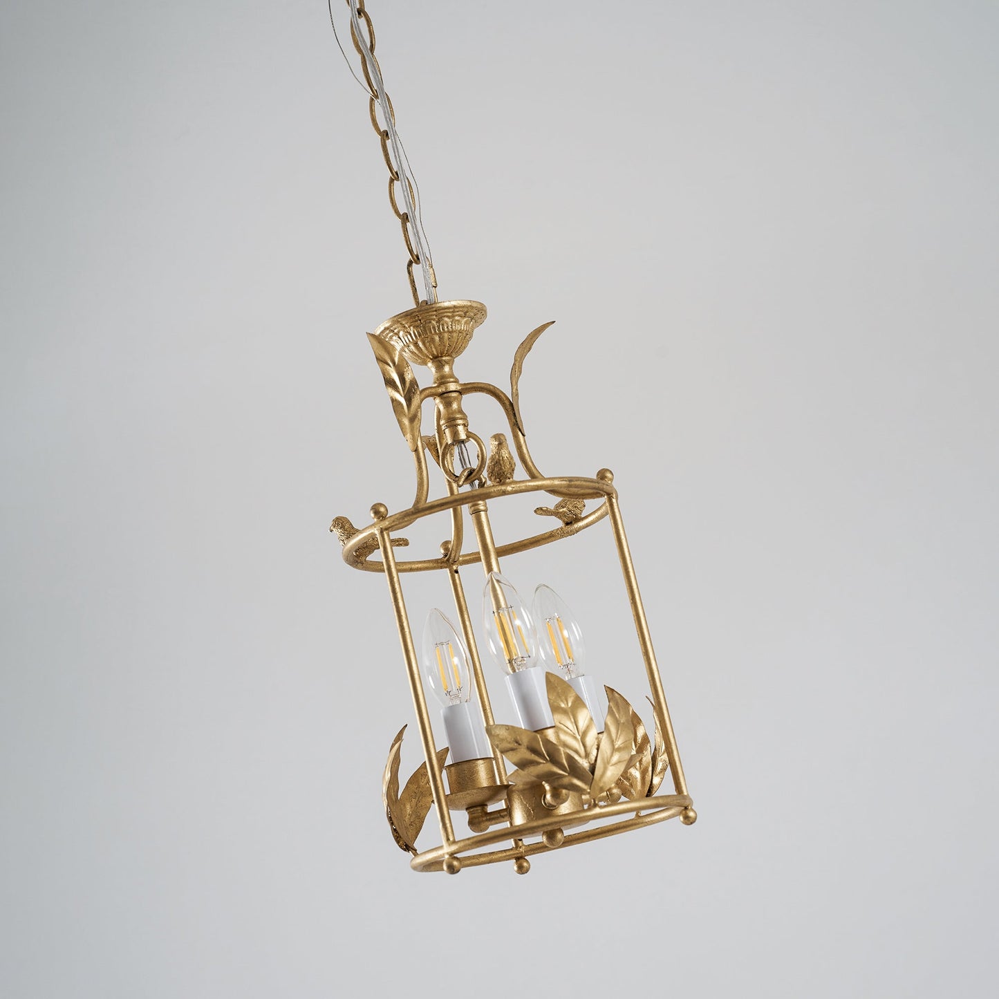 Noran Lantern Pendant Lamp