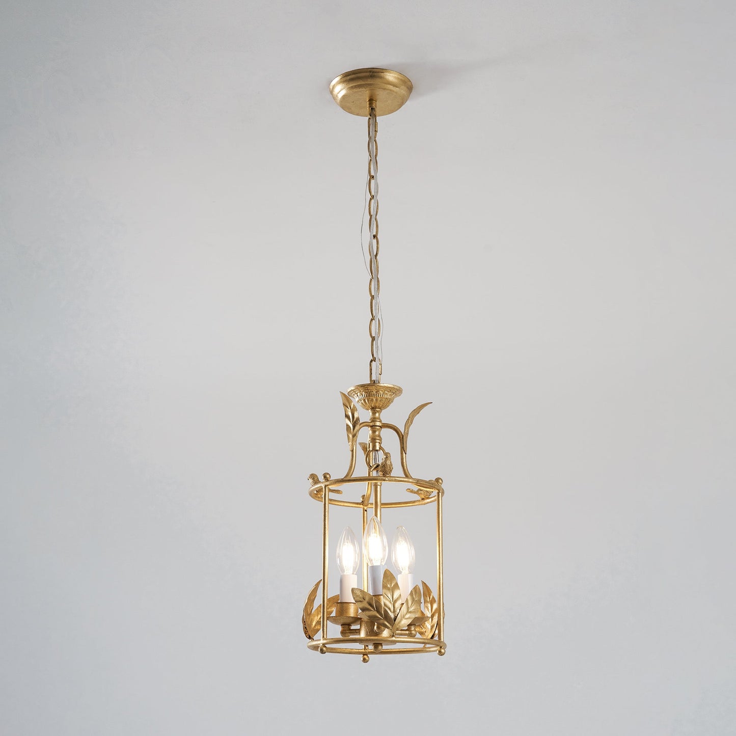 Noran Lantern Pendant Lamp