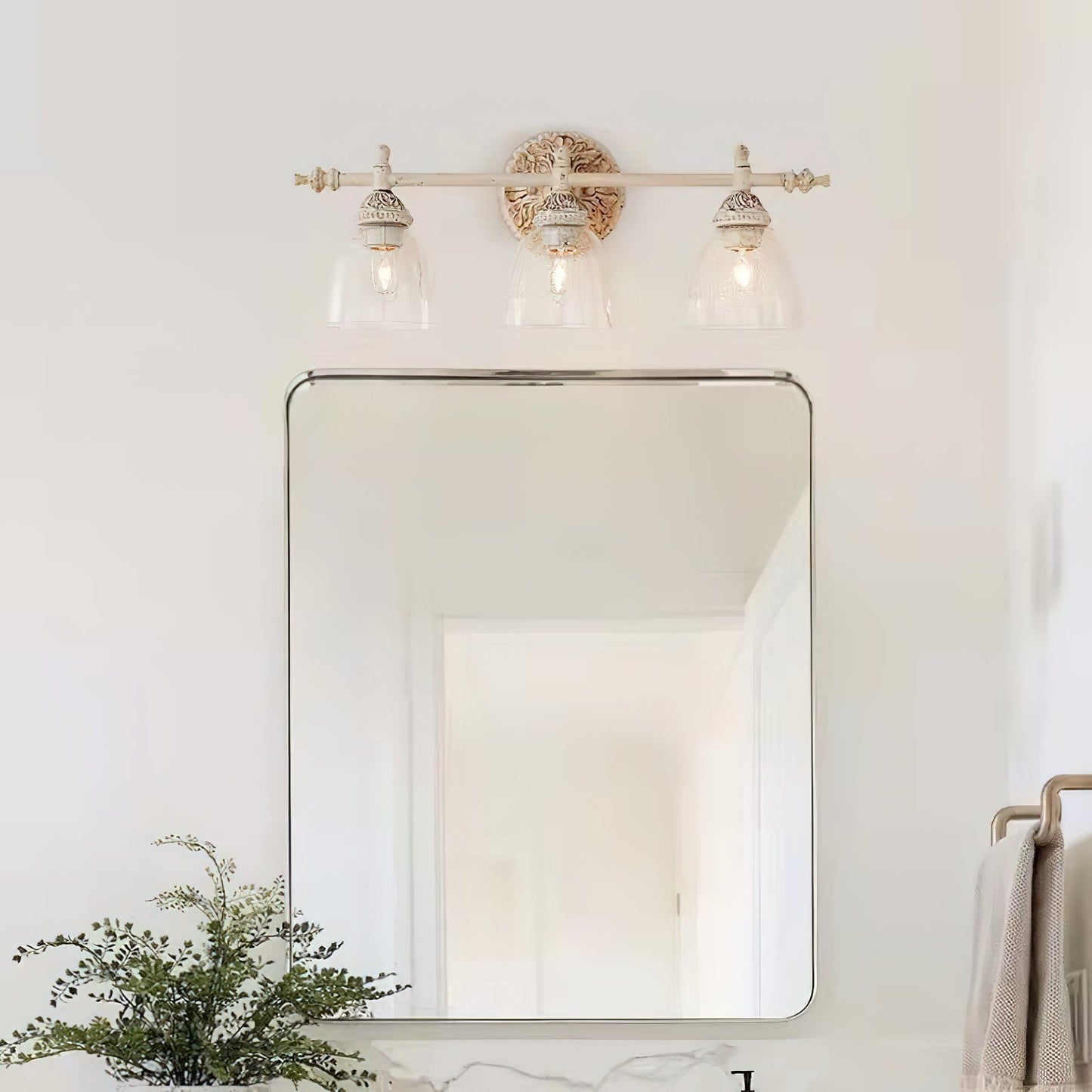 Quiberon Vanity Wall Lamp
