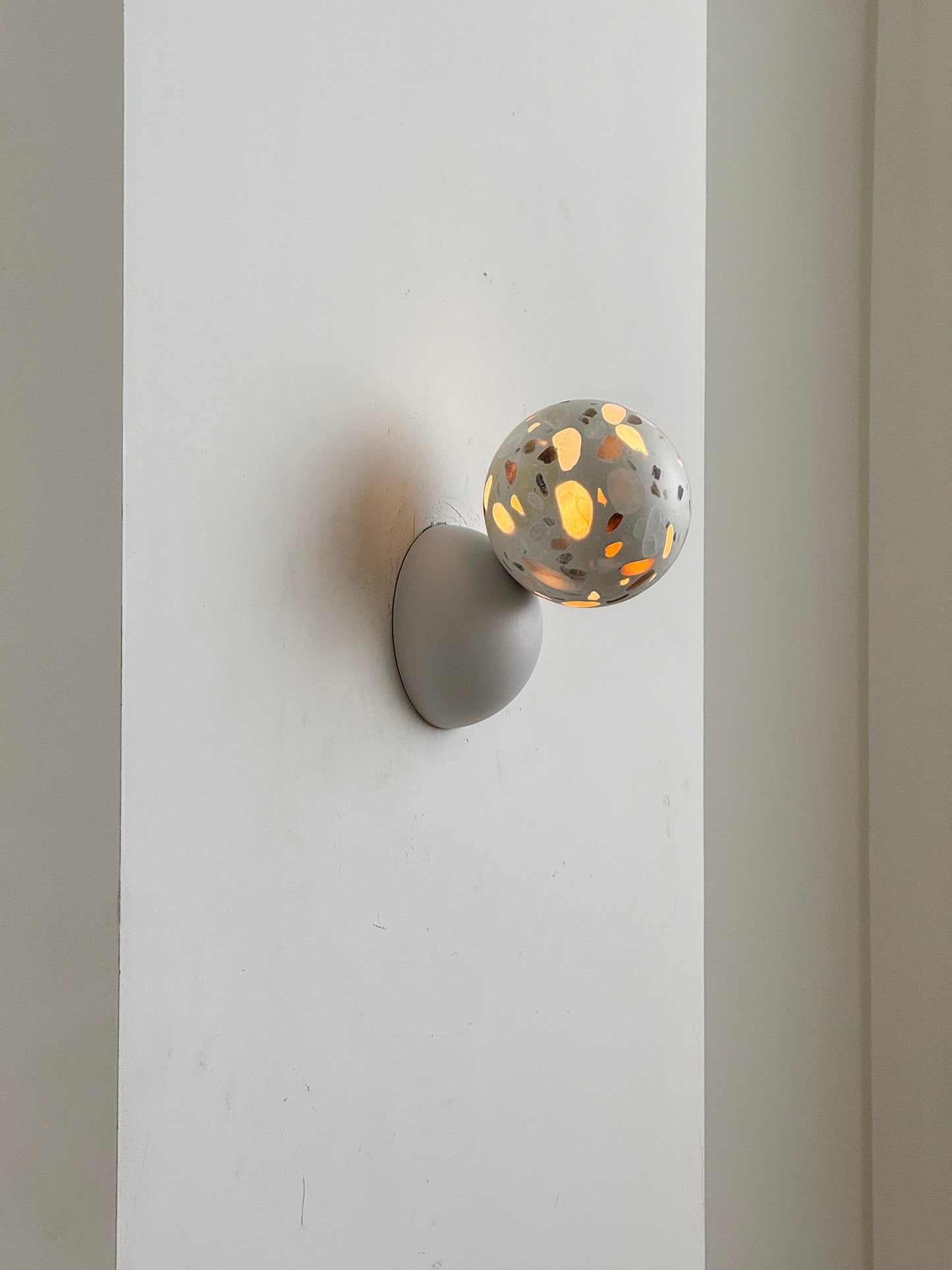Marvao Eclipse Wall Lamp