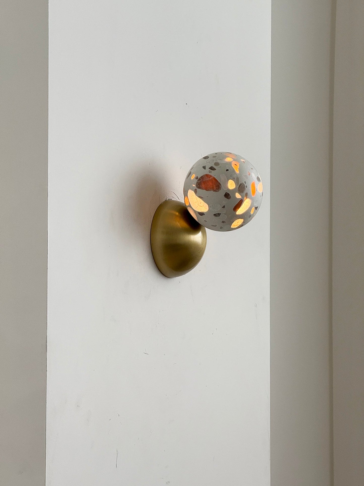 Marvao Eclipse Wall Lamp