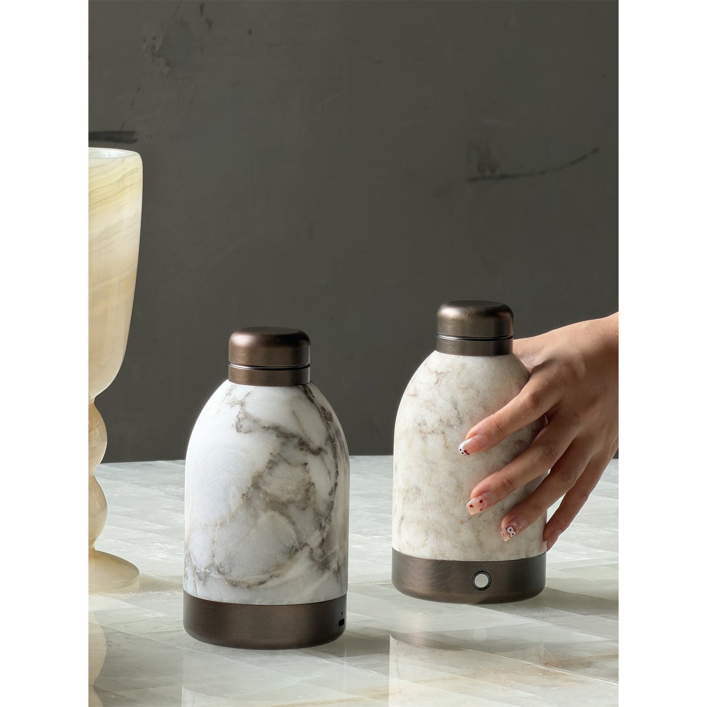 Hilde Marble Table Lamp (Built-in Battery)
