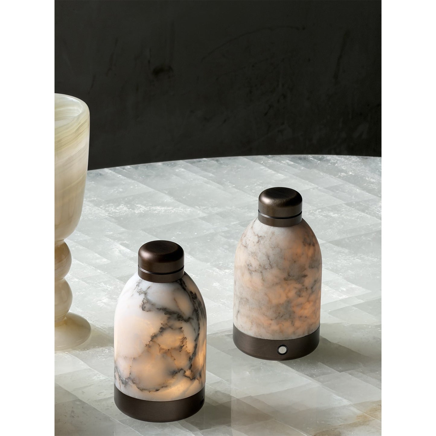 Hilde Marble Table Lamp (Built-in Battery)