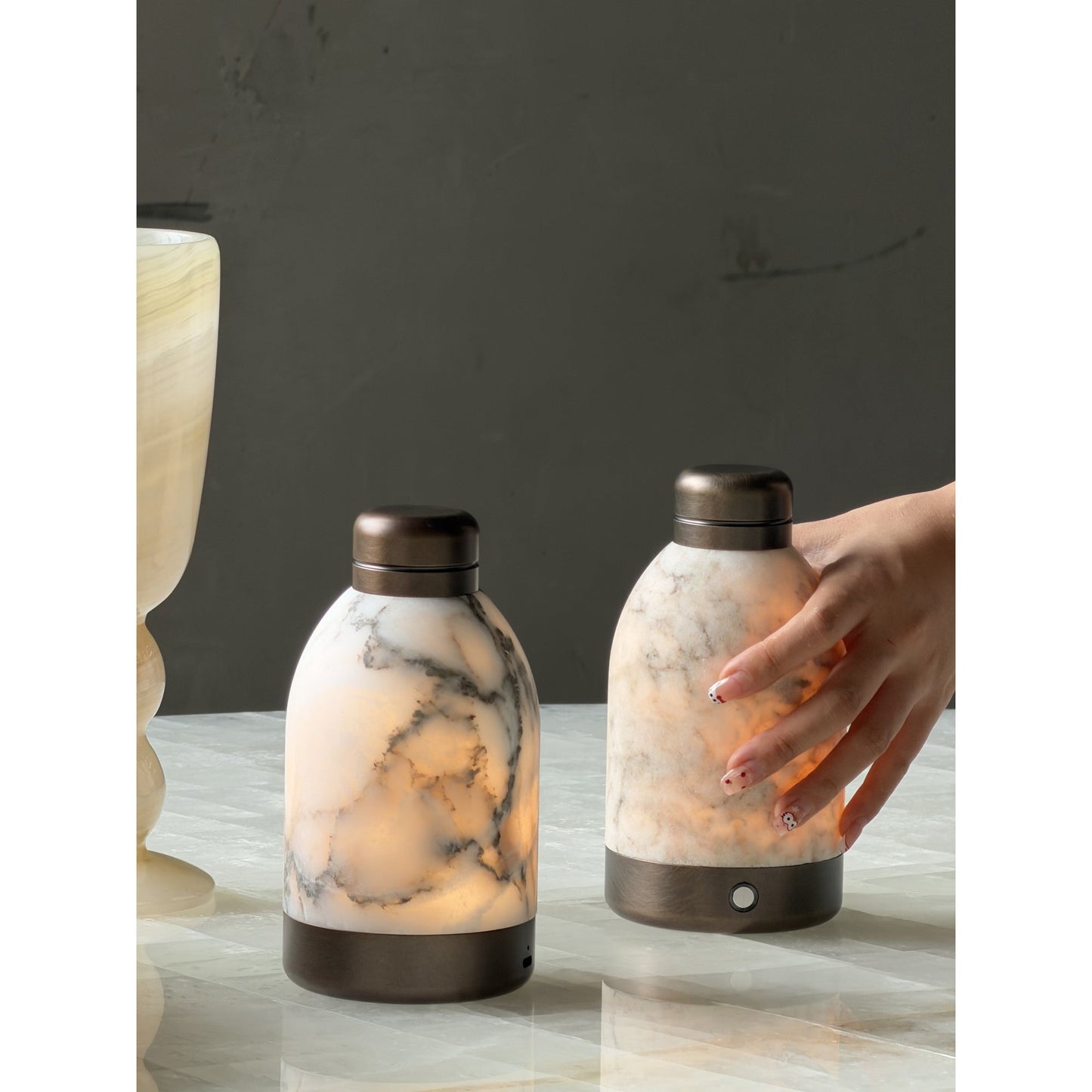 Hilde Marble Table Lamp (Built-in Battery)