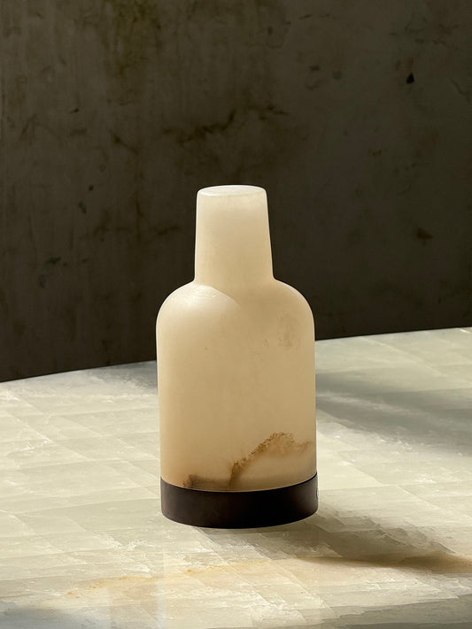 Islo Alabaster Table Lamp (Built-in Battery)