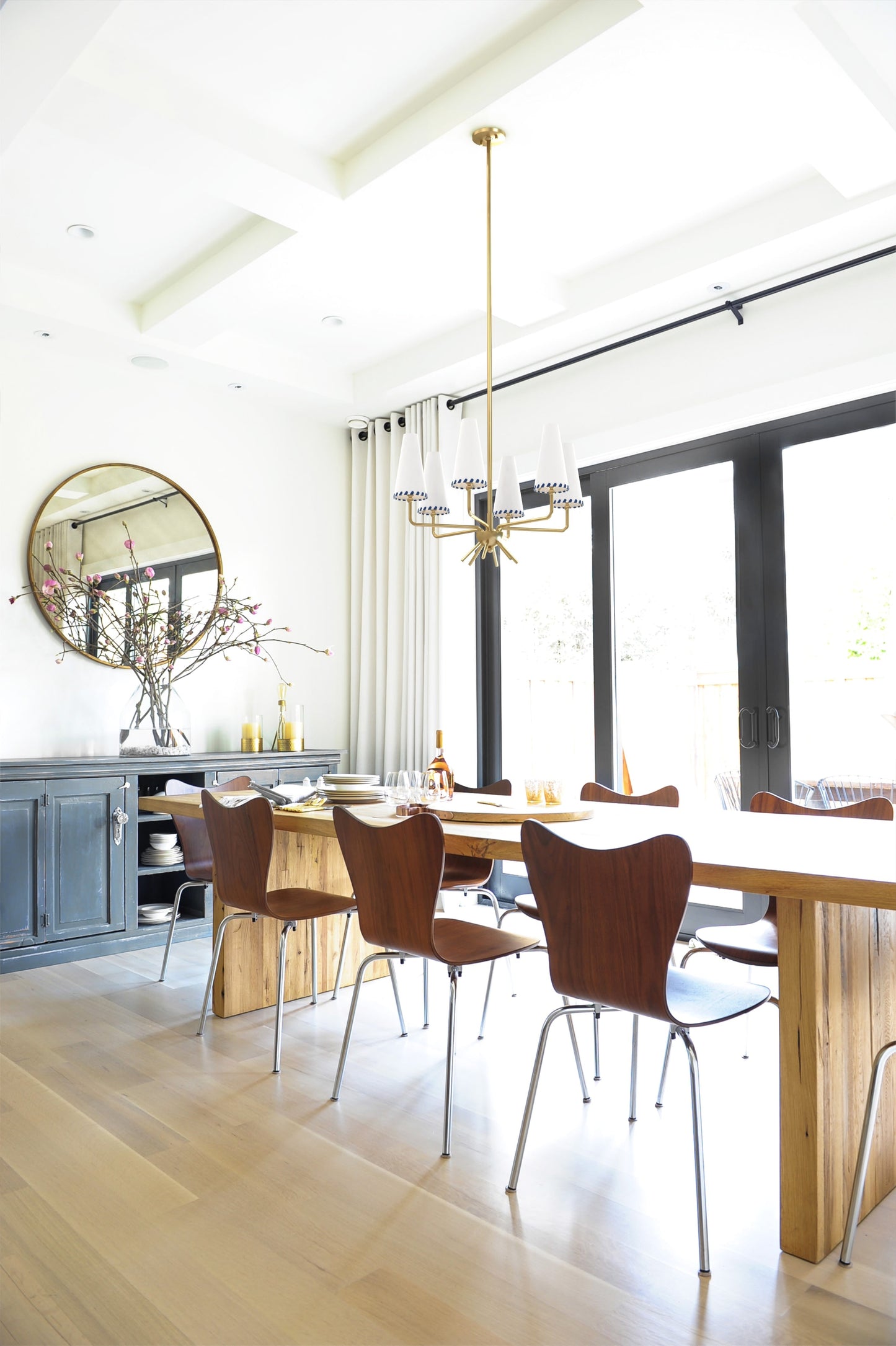 Lysora Chandelier