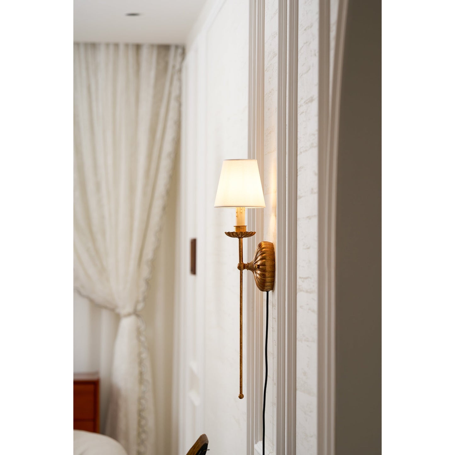 Rimini Plug-in Wall Sconce