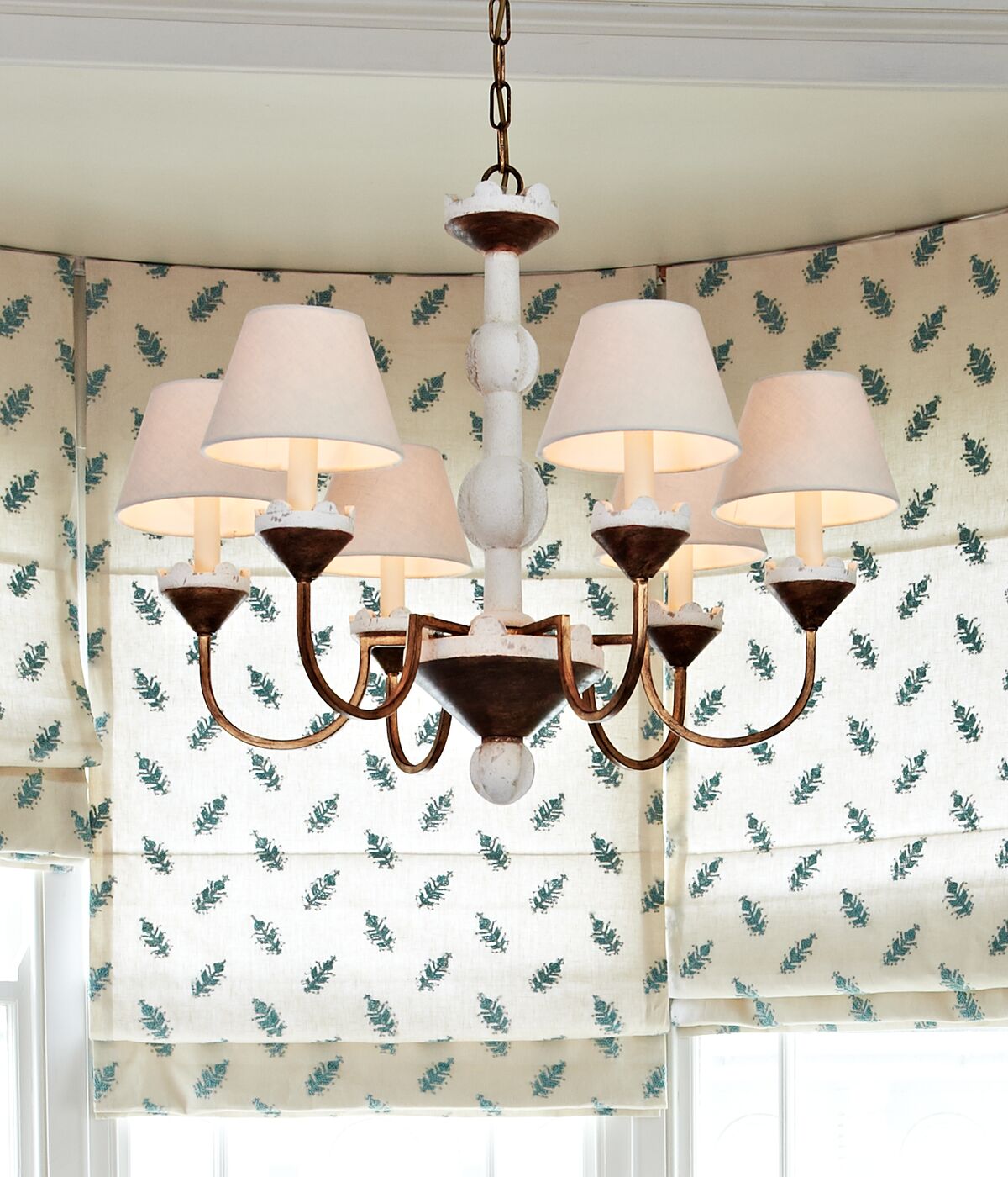Falo Chandelier