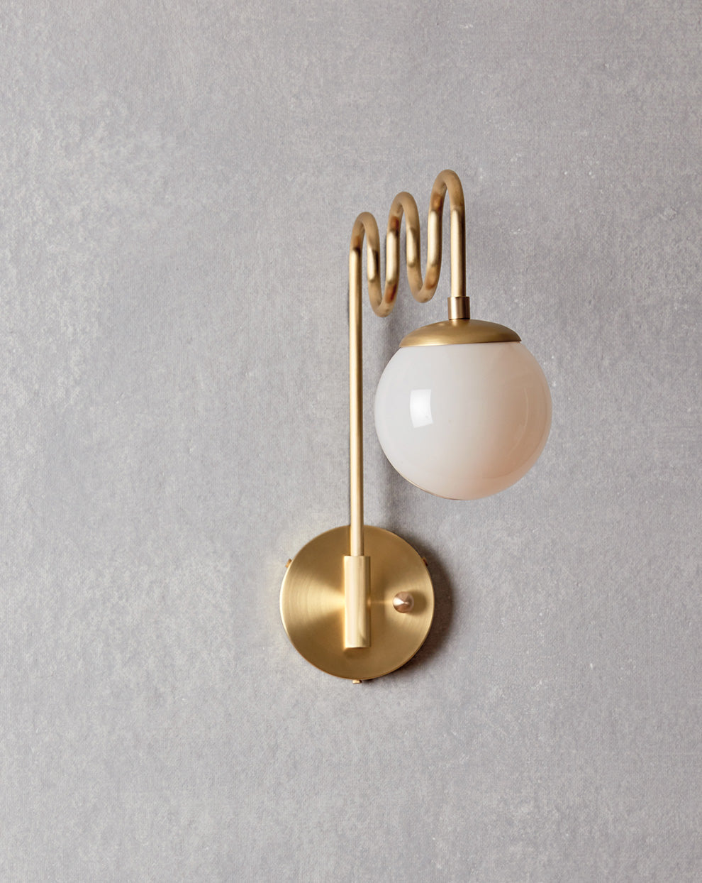 Seris Wall Lamp