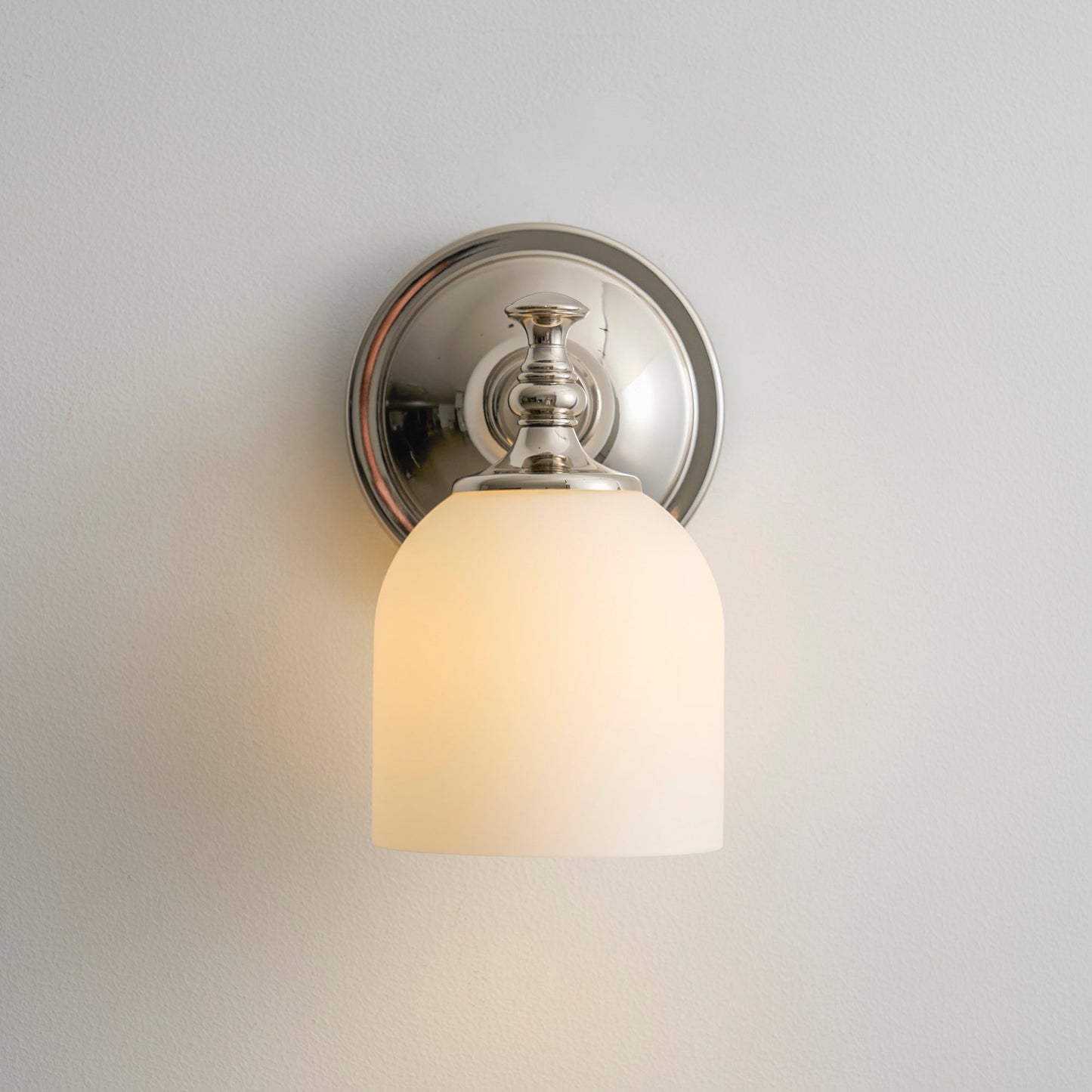 Daphne Short Arm Sconce