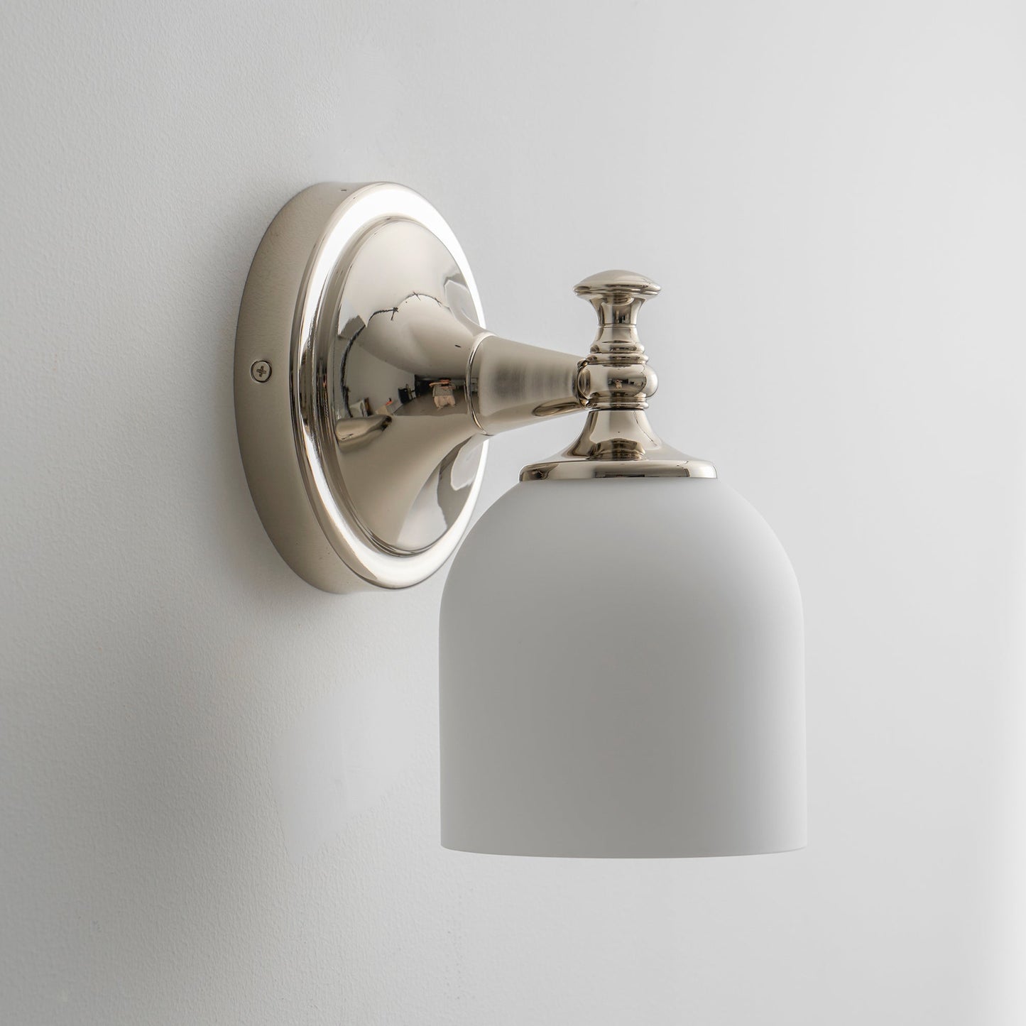 Daphne Short Arm Sconce