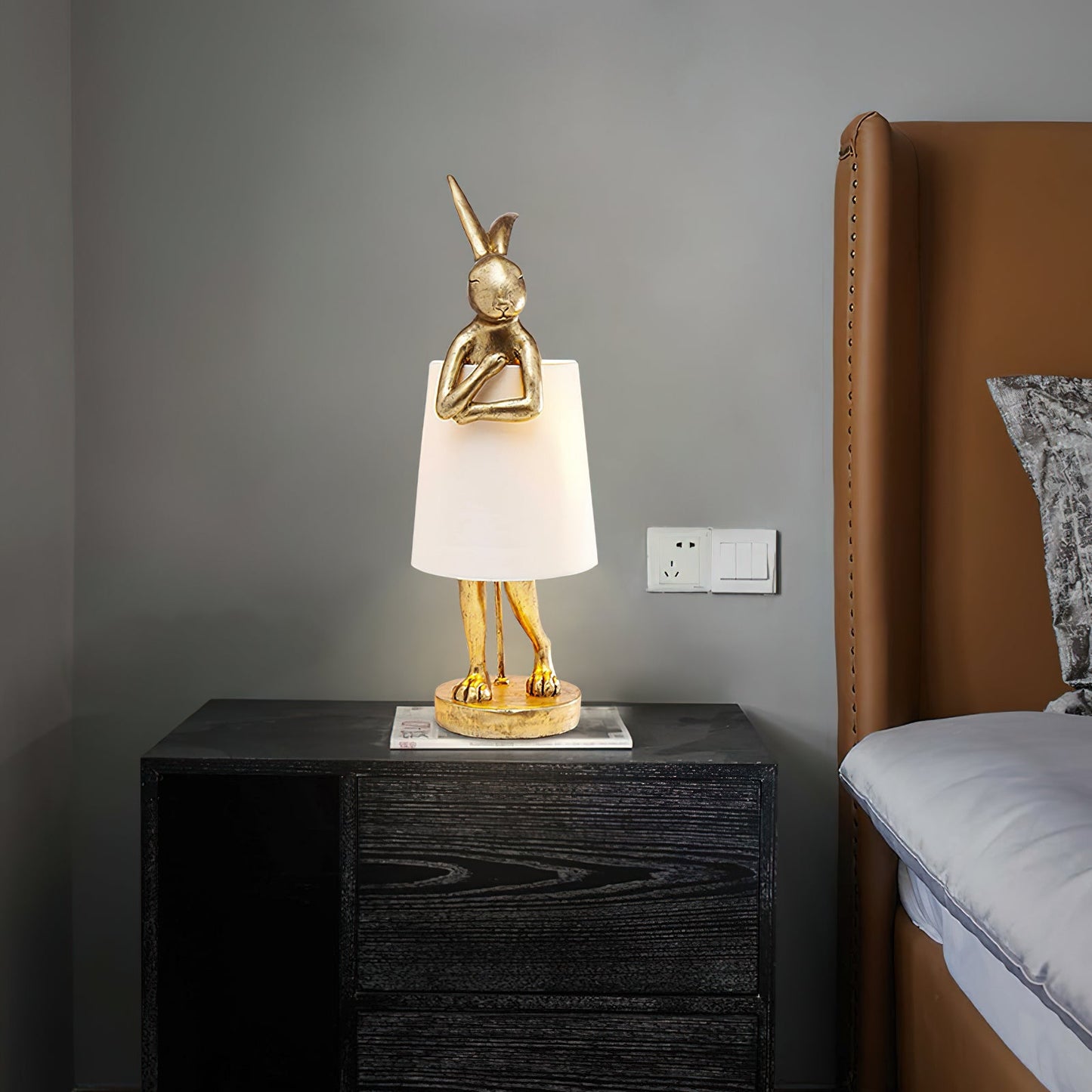 Quinora Rabbit Table Lamp