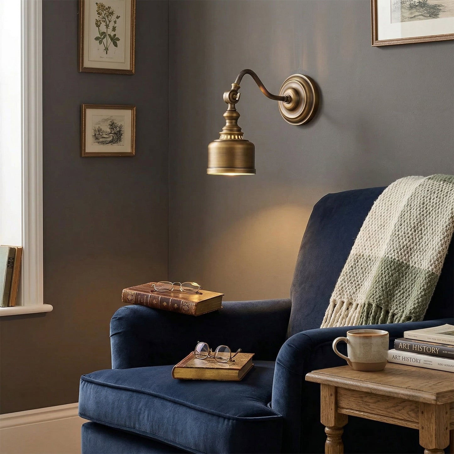 Vionan Gooseneck Wall Lamp