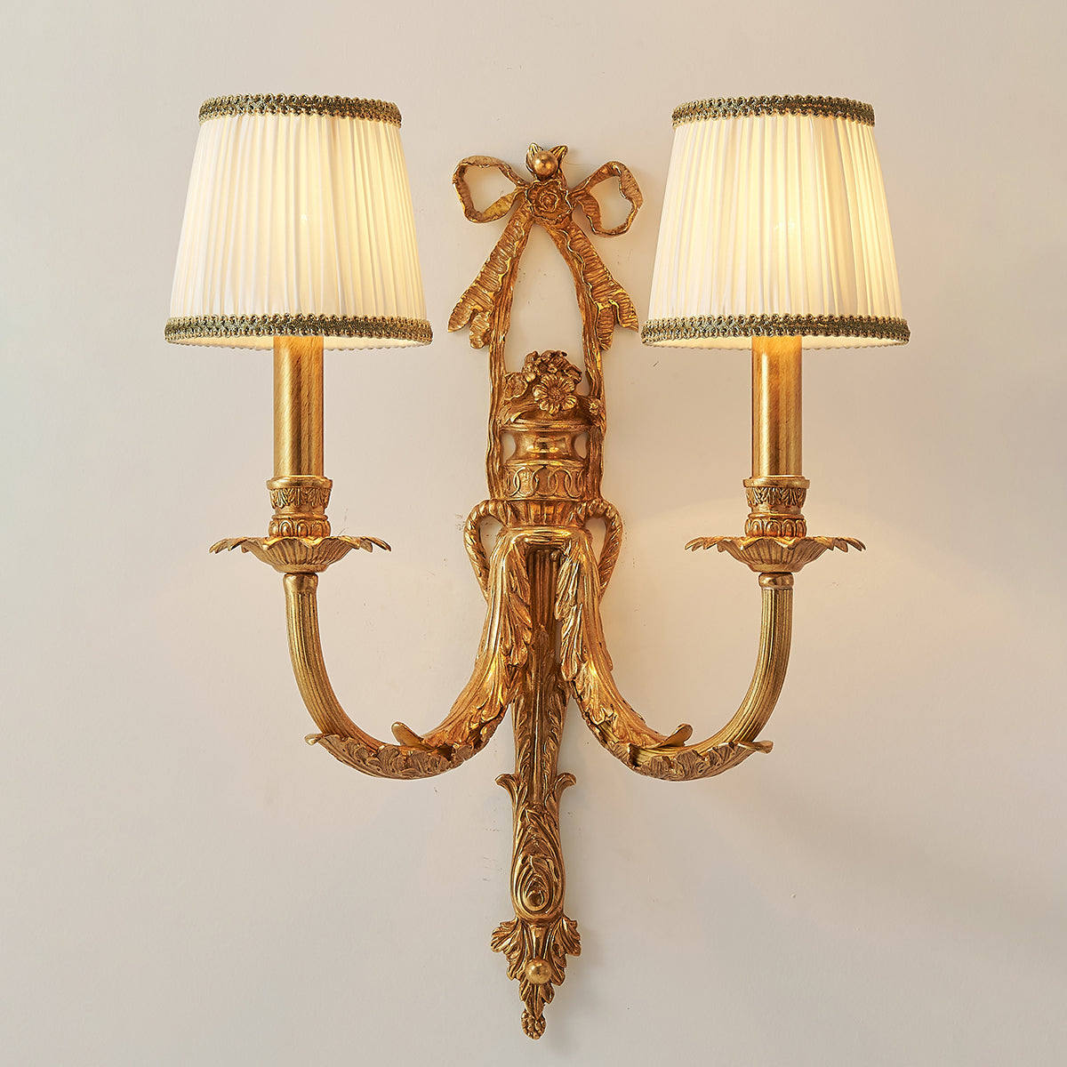 Florian Wall Lamp