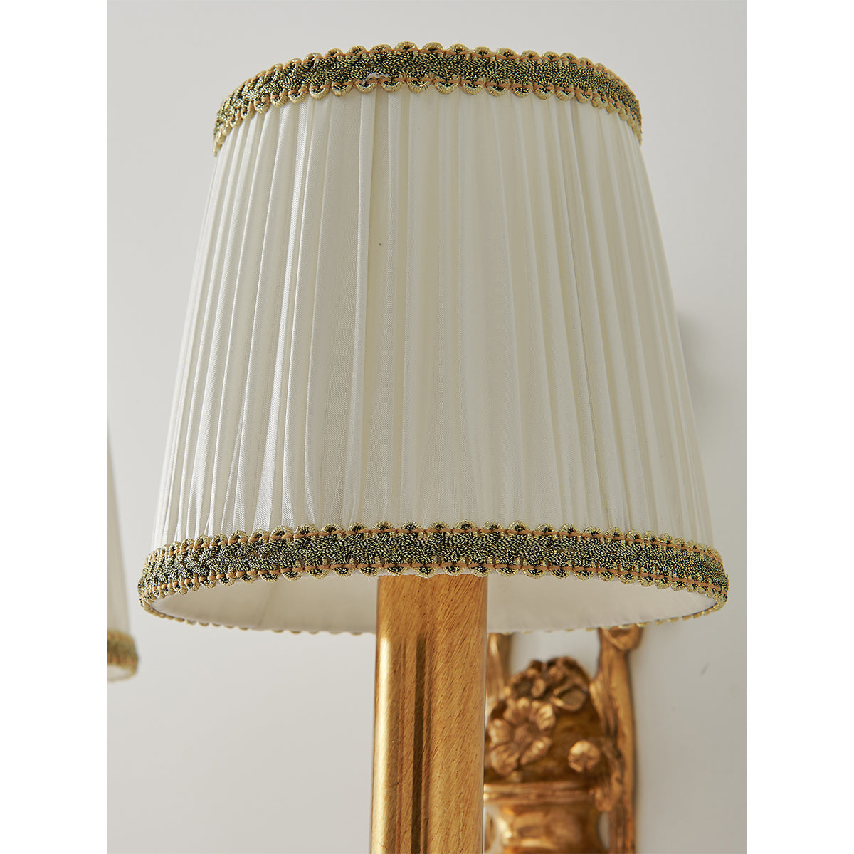 Florian Wall Lamp