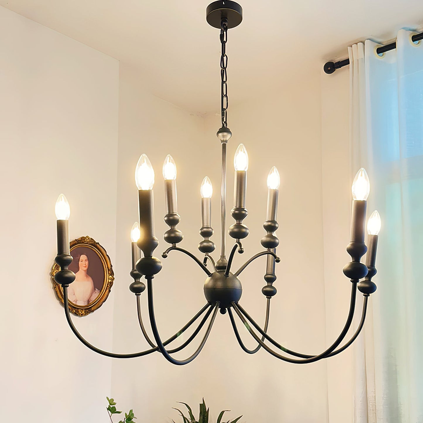 Solen Chandelier