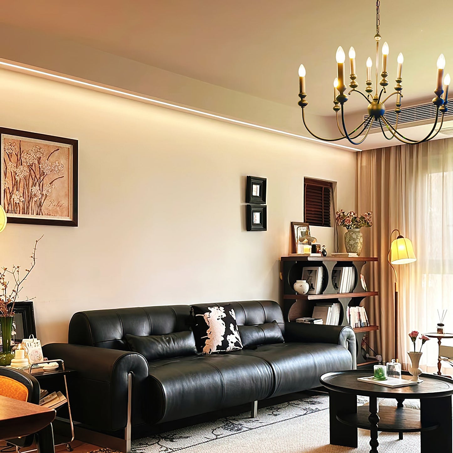 Solen Chandelier
