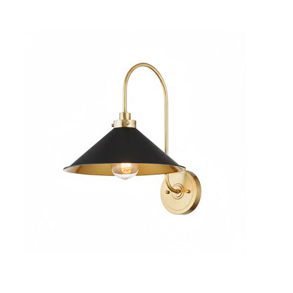 Corara Wall Lamp