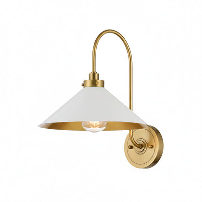 Corara Wall Lamp