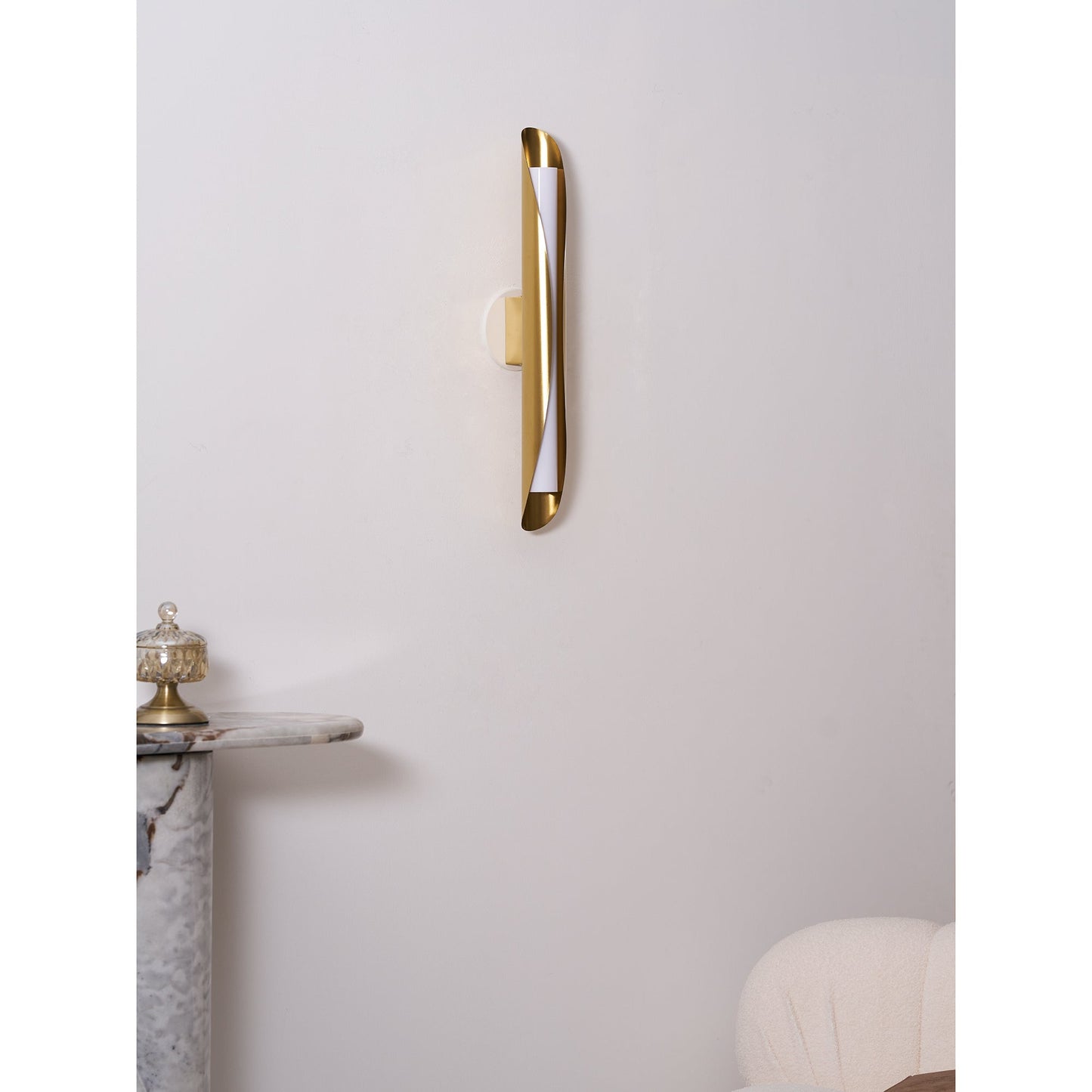 Ficus Wall Lamp