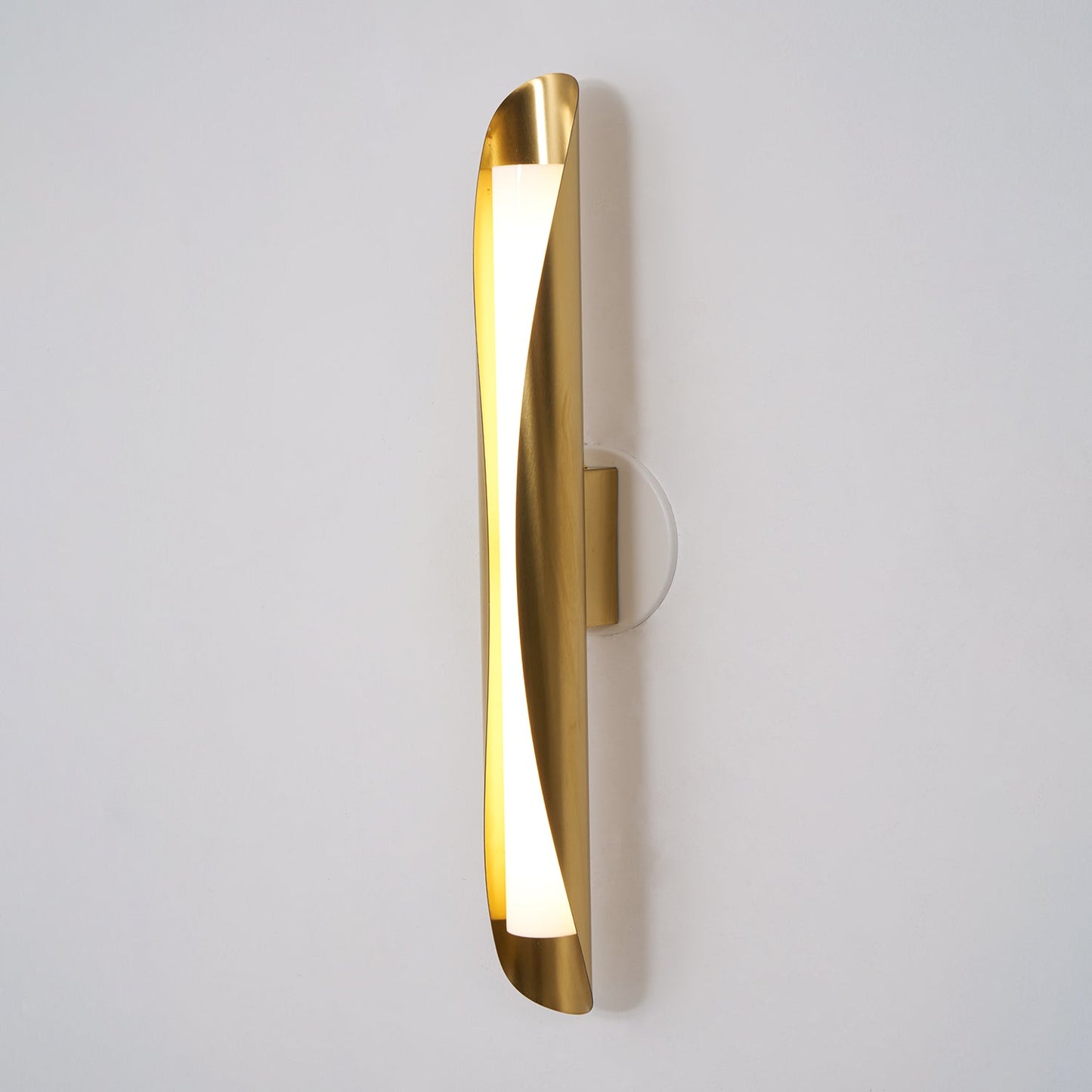Ficus Wall Lamp