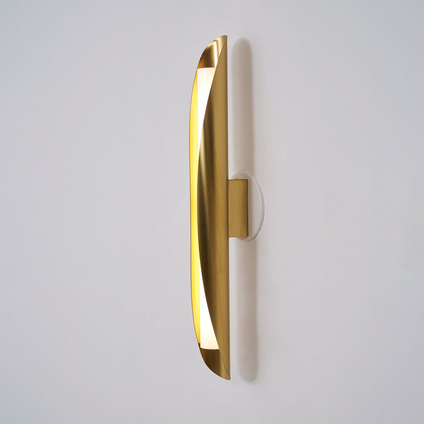 Ficus Wall Lamp
