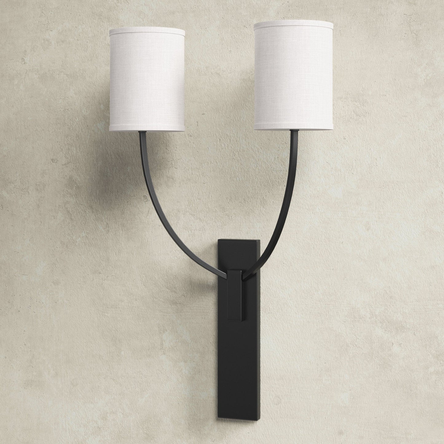 Calia Wall Lamp