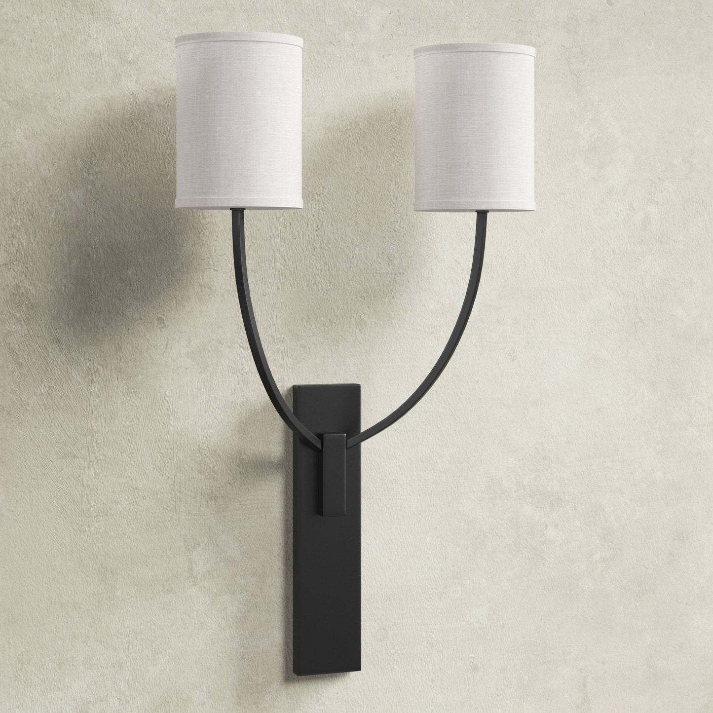 Calia Wall Lamp