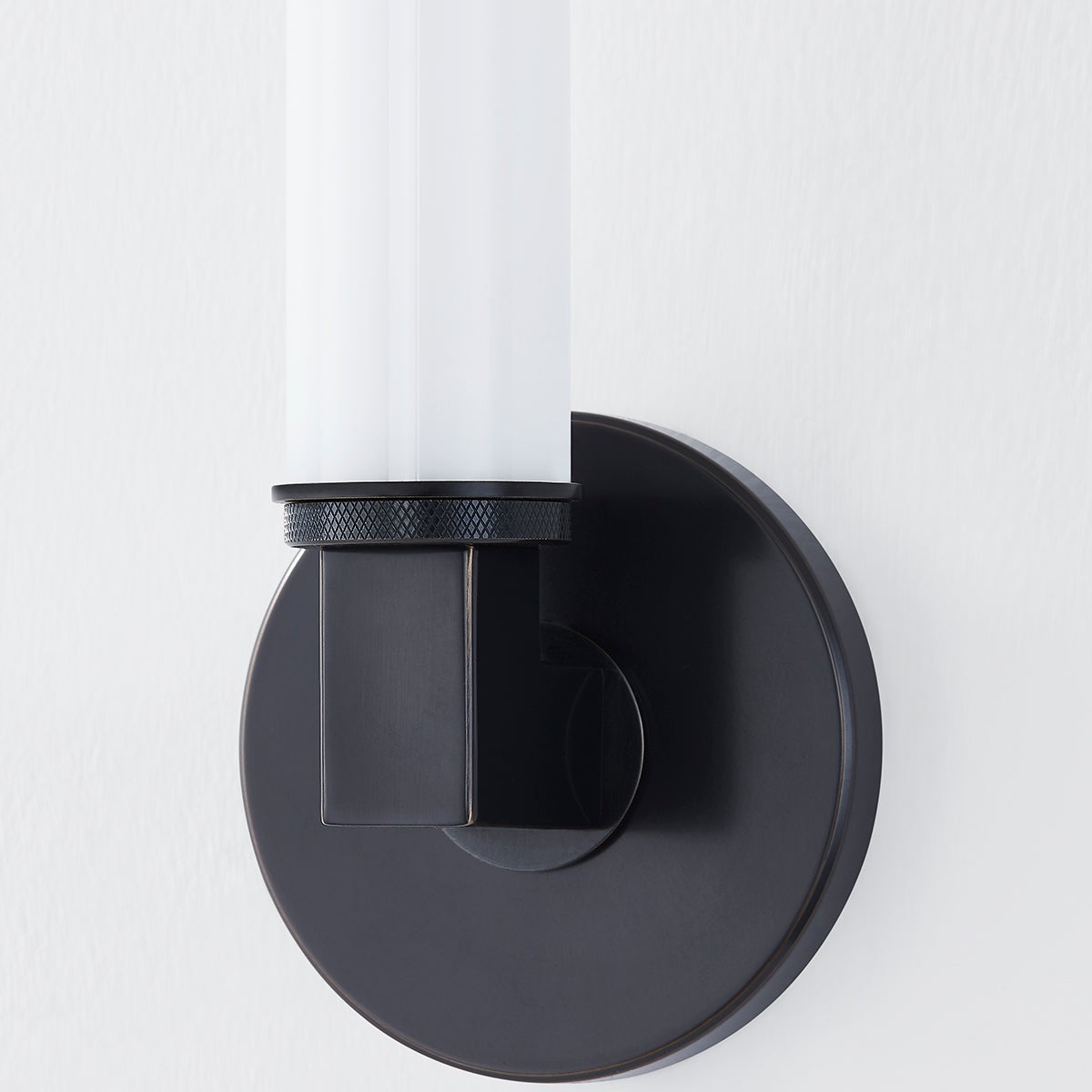 Alva Glass Wall Lamp