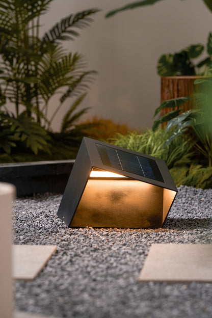 Cube Garden Solar Outdoor Light