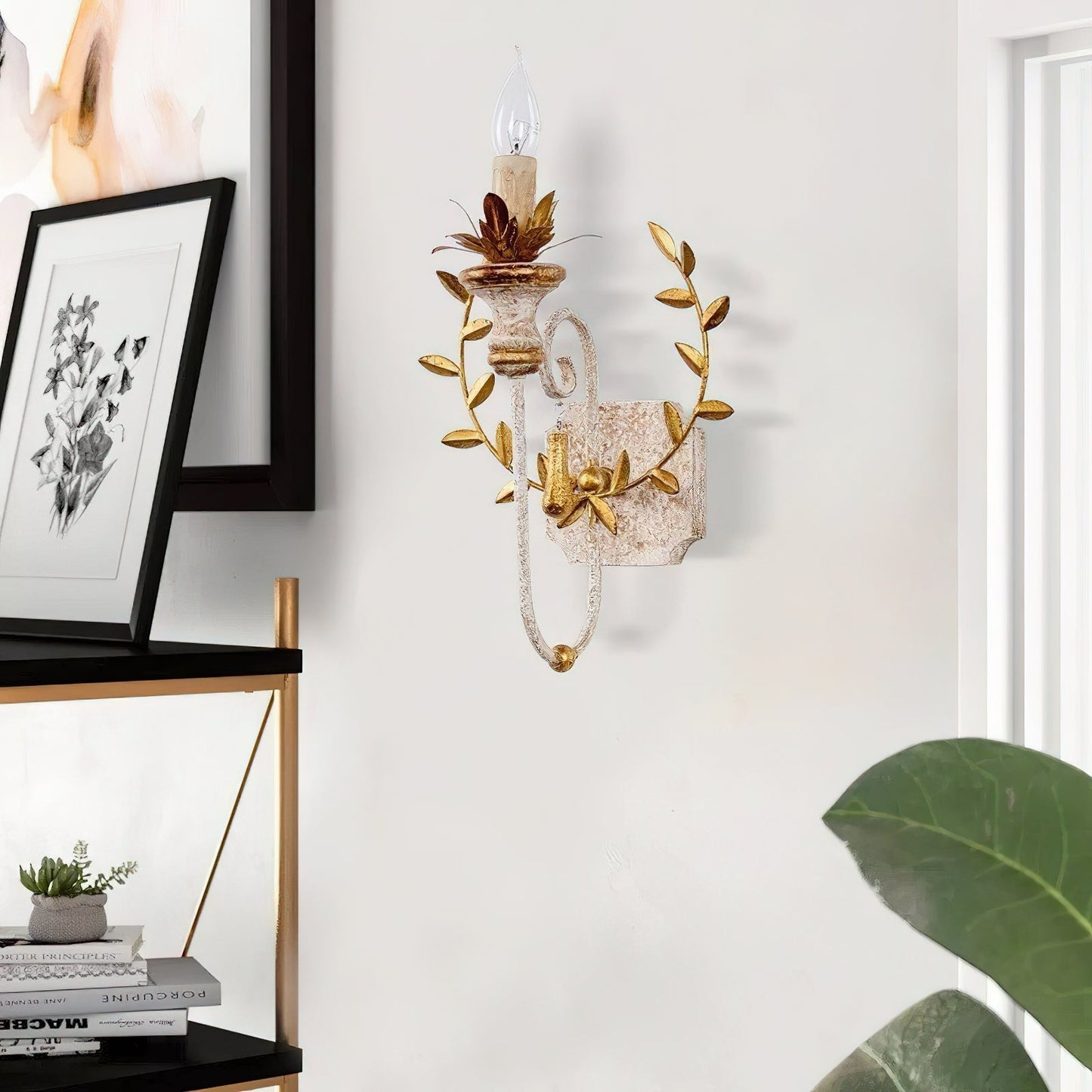 Zutphen Wall Lamp
