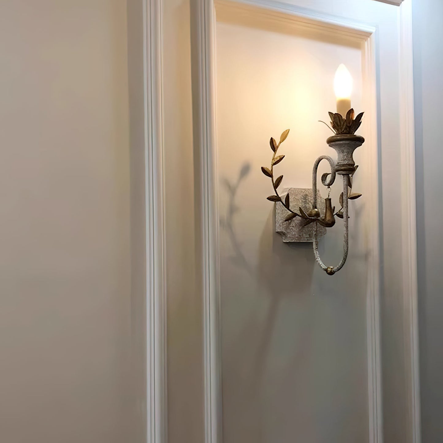 Zutphen Wall Lamp