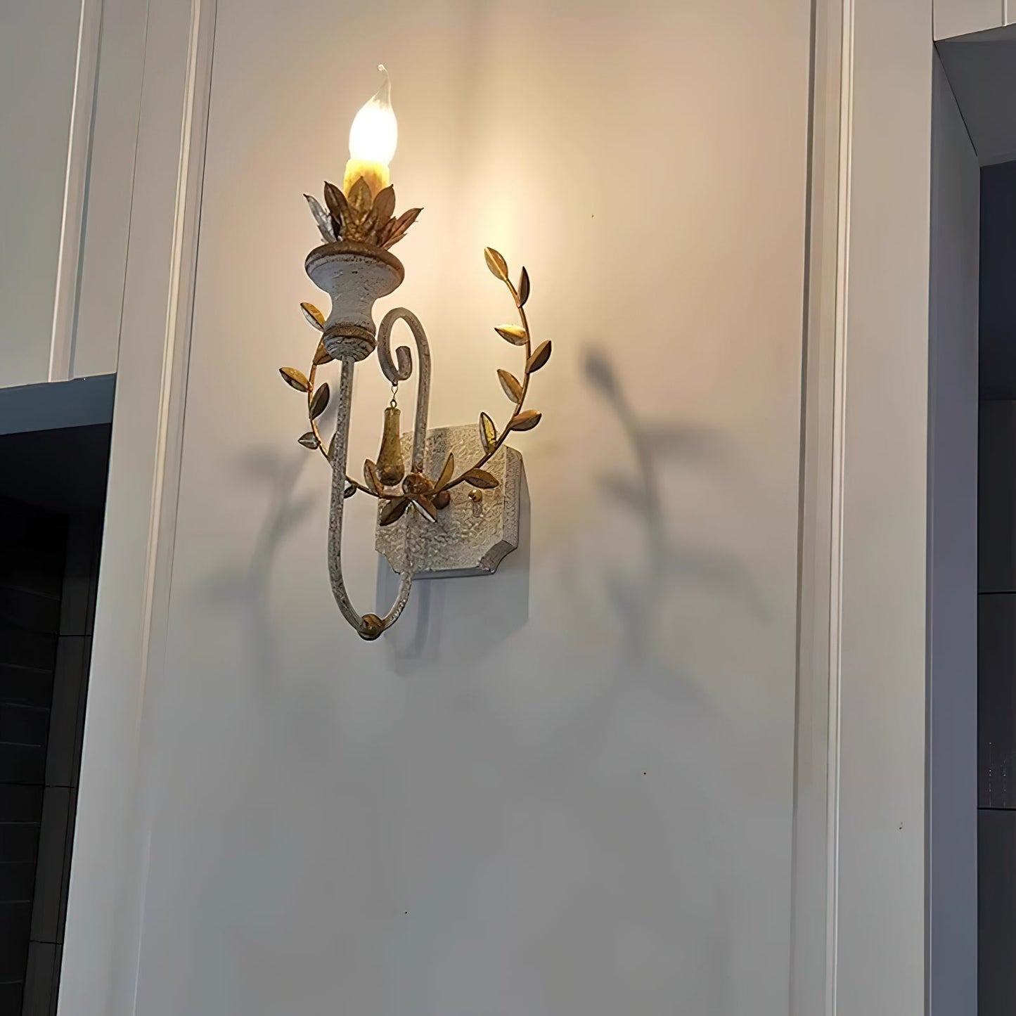 Zutphen Wall Lamp