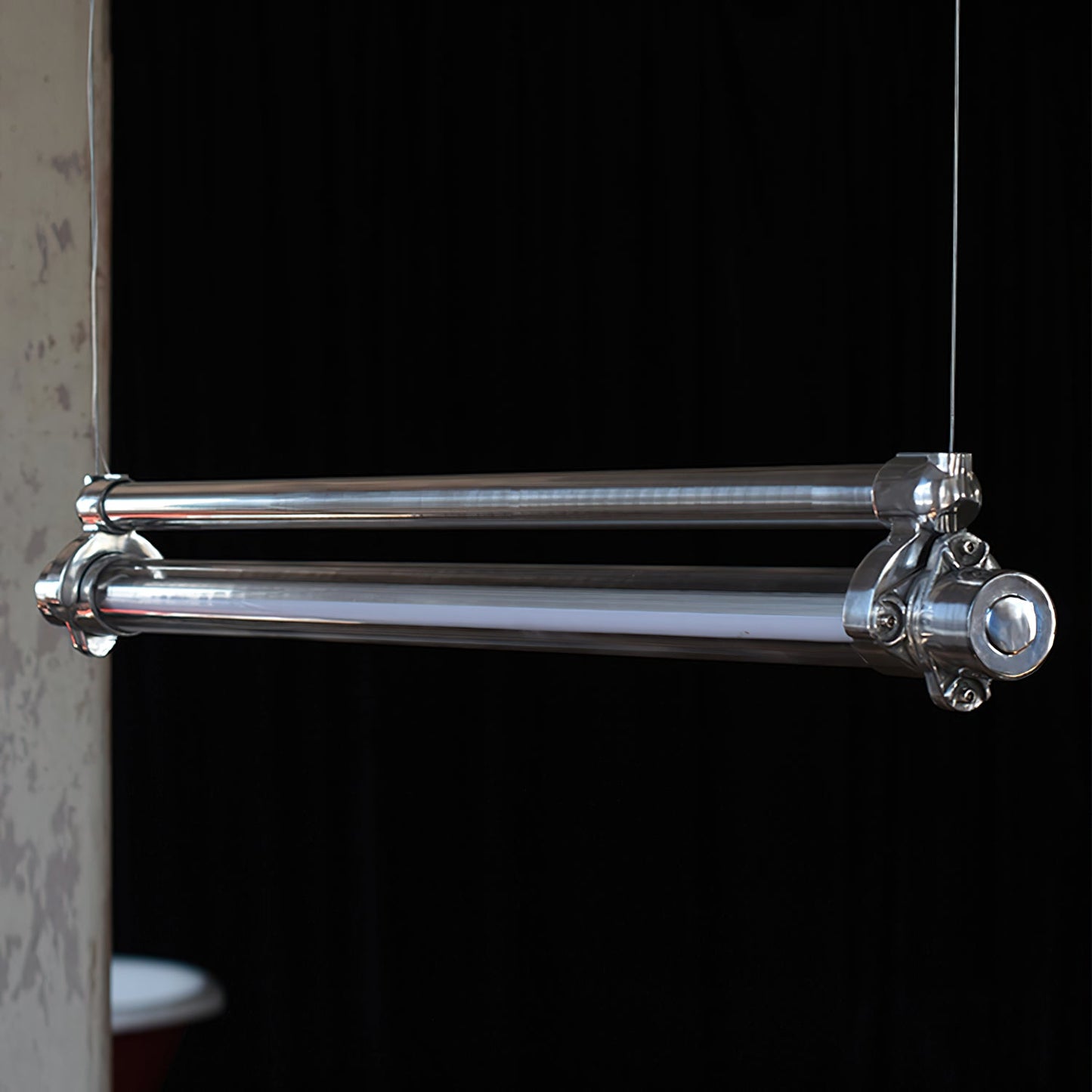 Keso Industrial Tube Pendant Light