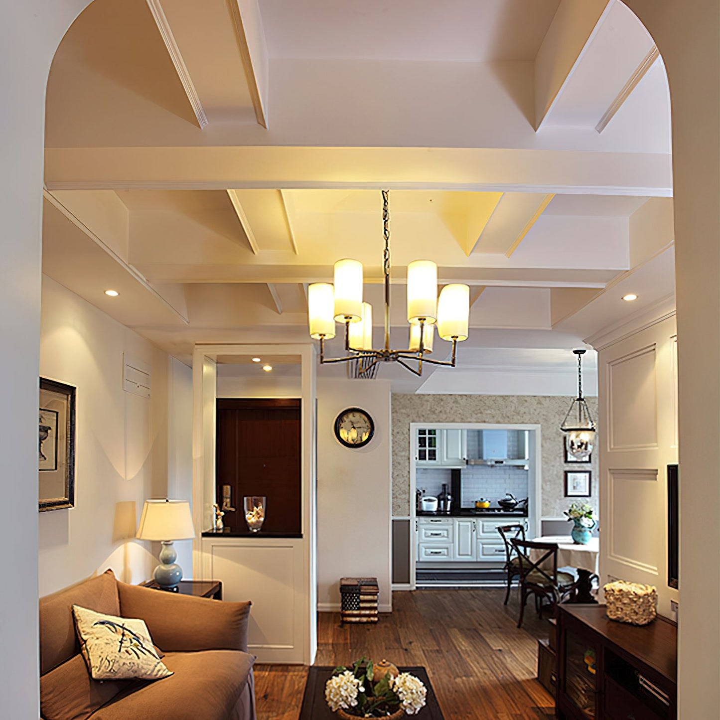 Lirora Chandelier