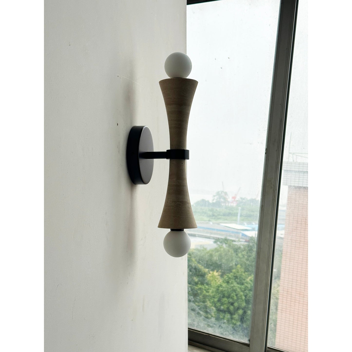 Cortona Wall Lamp