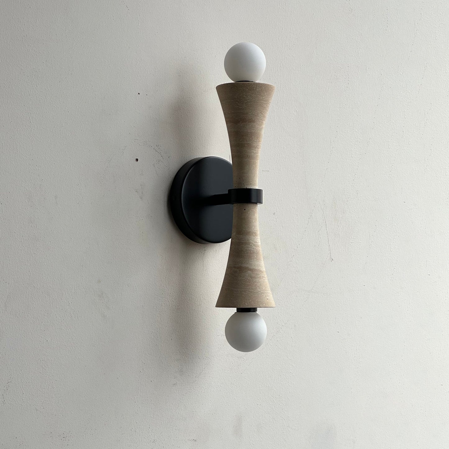 Cortona Wall Lamp