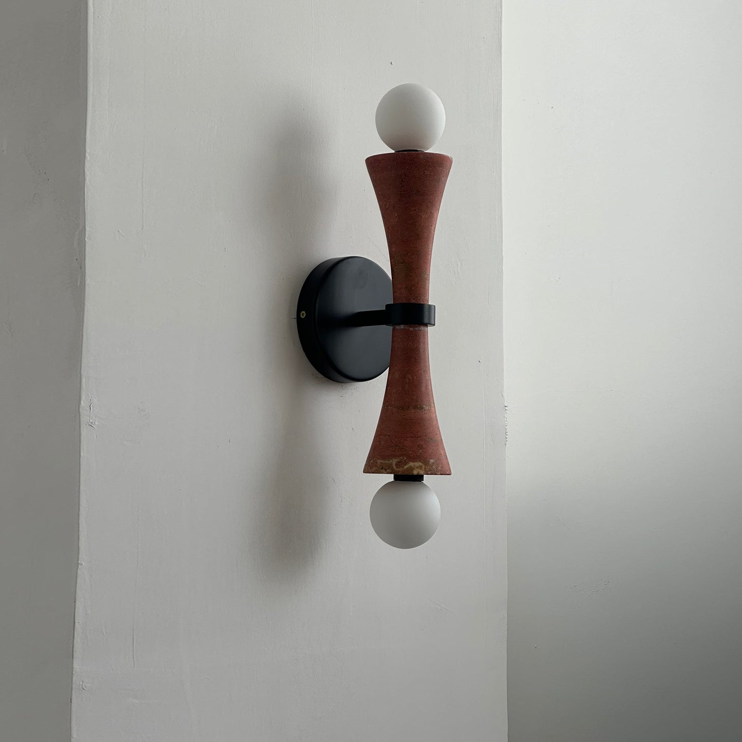 Cortona Wall Lamp