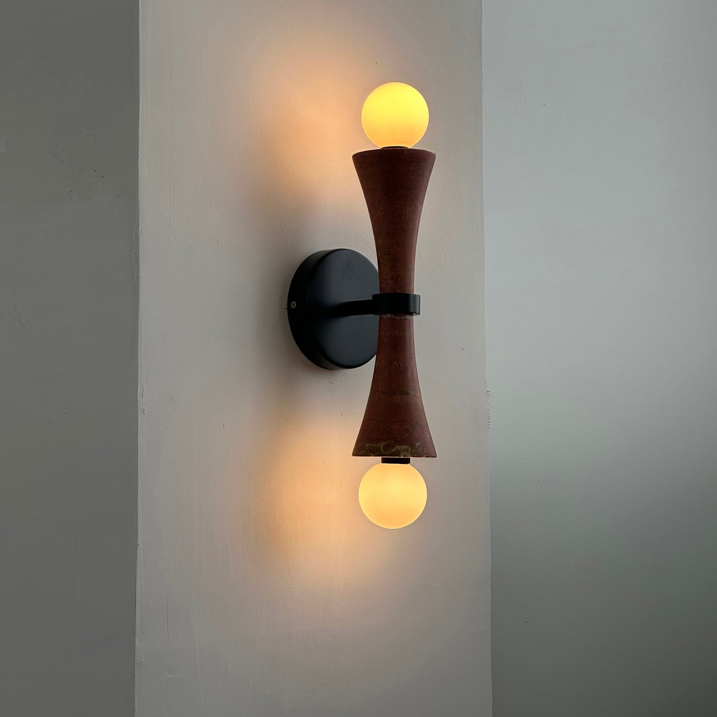 Cortona Wall Lamp