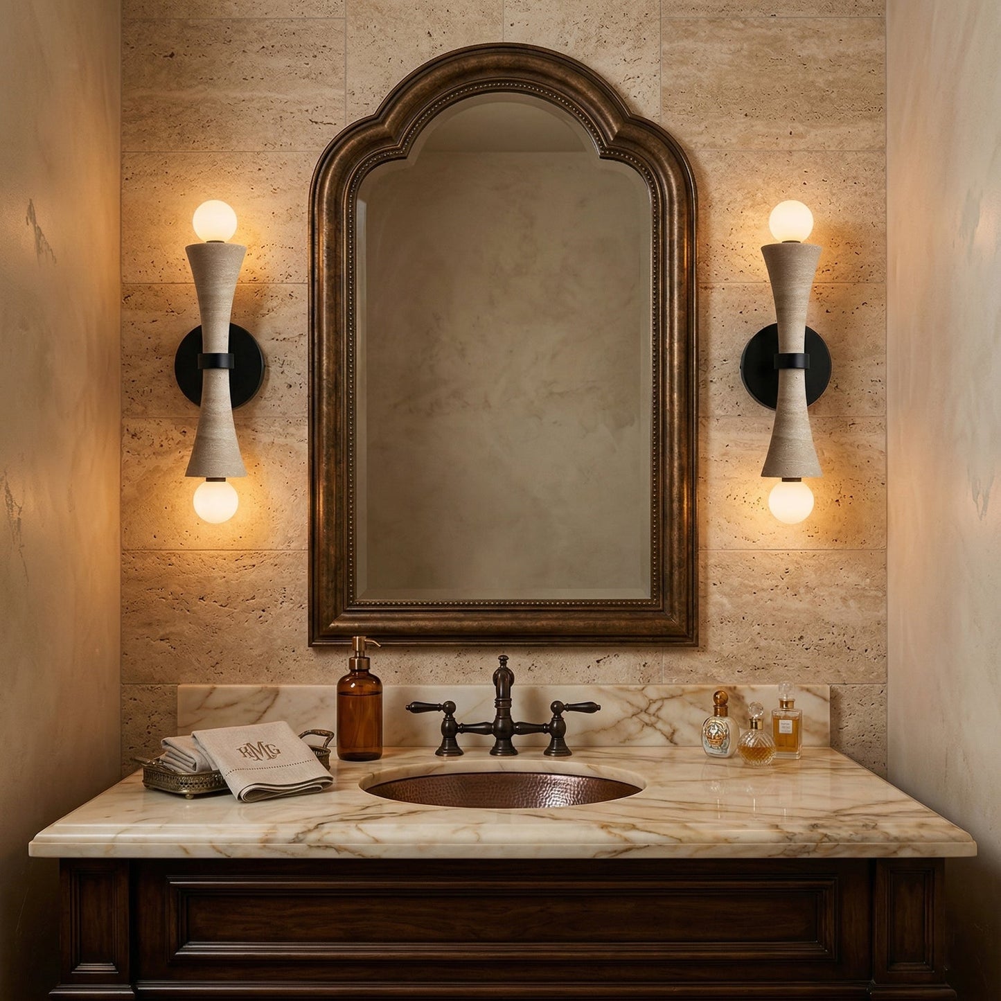 Cortona Wall Lamp