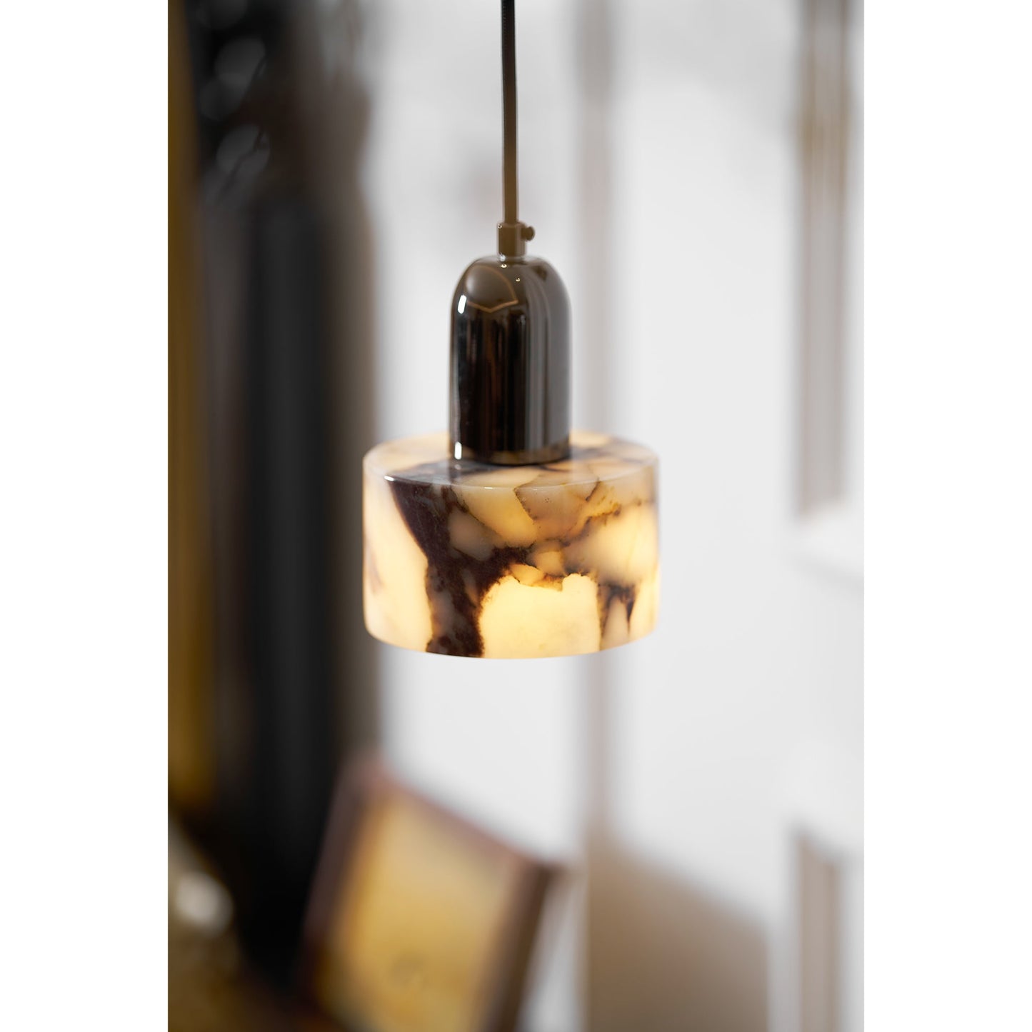 Halara Marble Pendant Lamp