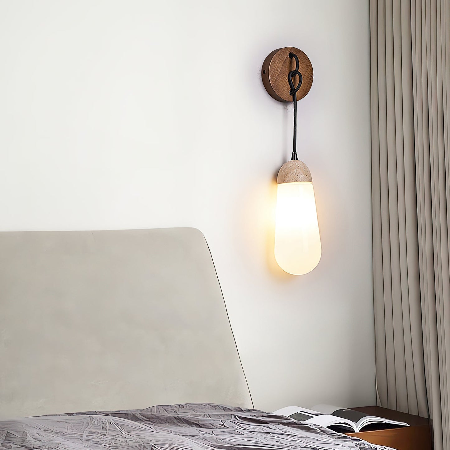 Julien Wall Lamp