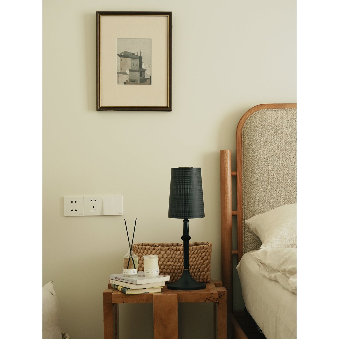 Tilia Black Table Lamp (Built-in Battery)