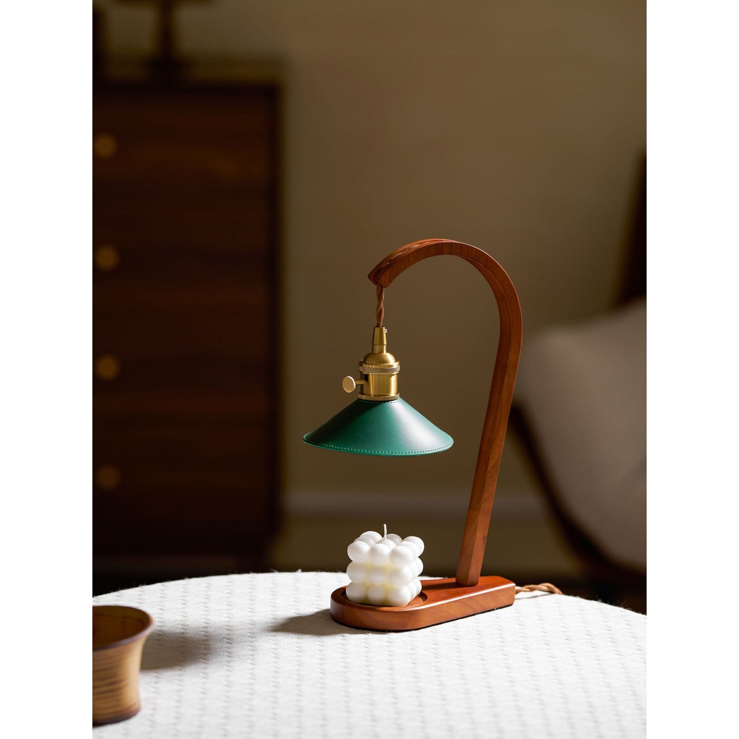 Halyn Candle Warmer Lamp