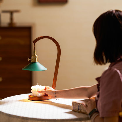 Halyn Candle Warmer Lamp
