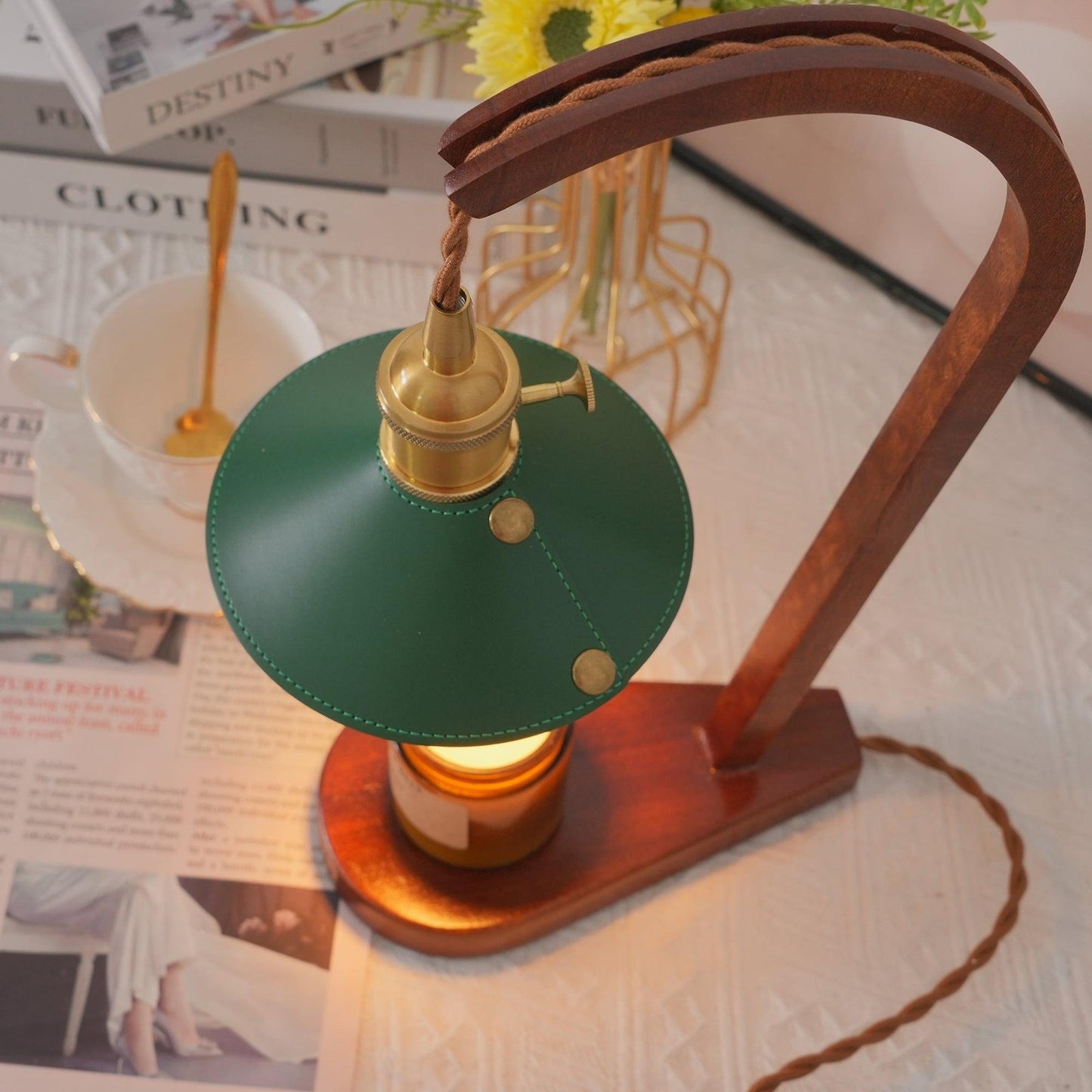 Halyn Candle Warmer Lamp