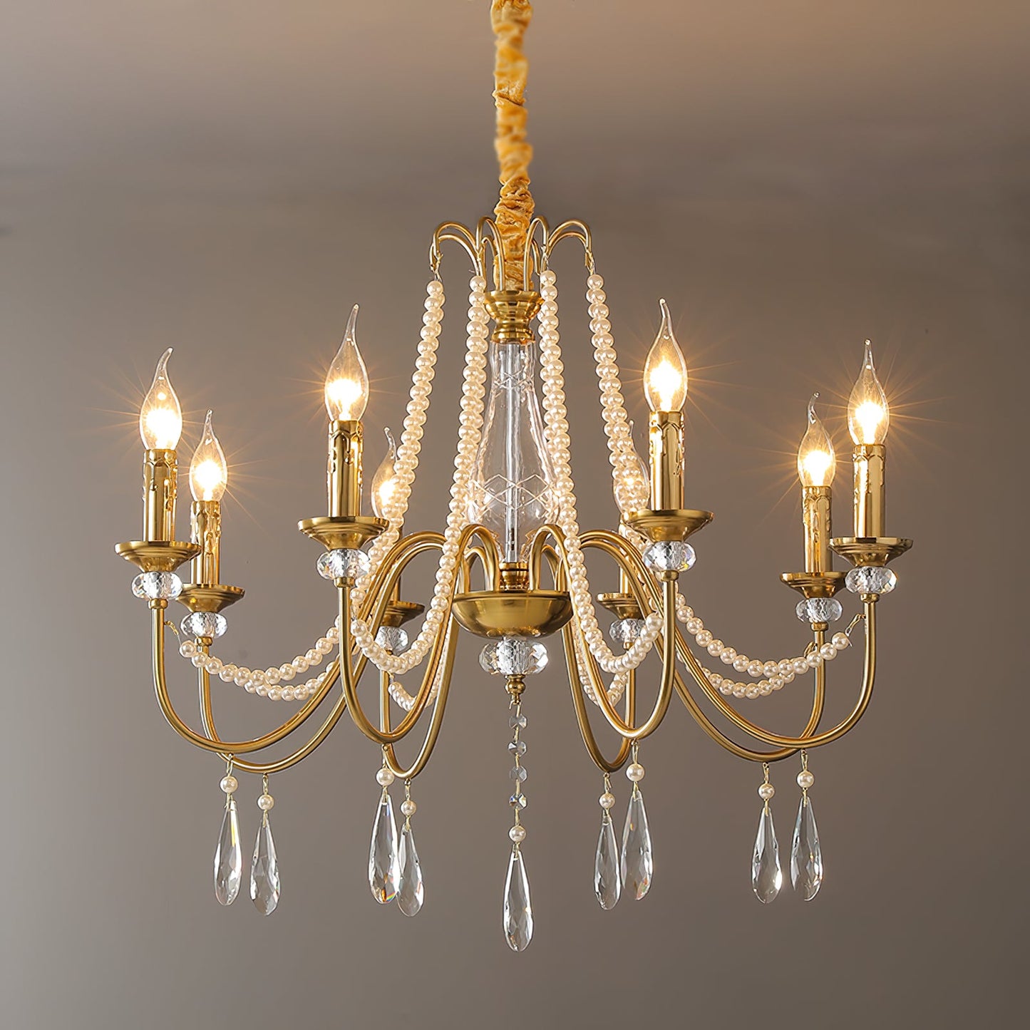 Halvard Chandelier