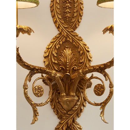Lirara Brass Wall Lamp